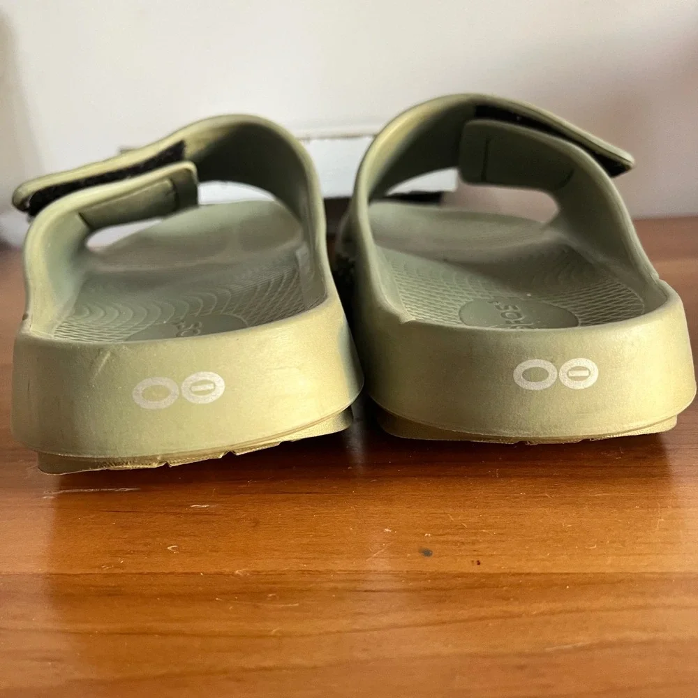Oofos OOahh Sport Flex Recovery Sandals Sage Green Mens 7 Womens 9 EU 40 Slides‎